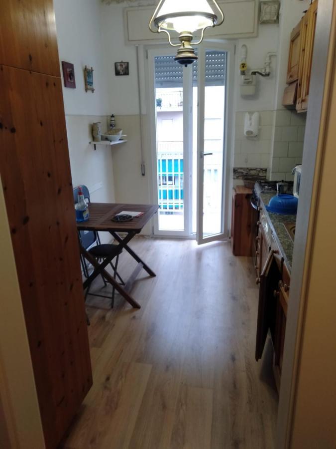 Azzurra Casa Vacanza Ventimiglia Ngoại thất bức ảnh